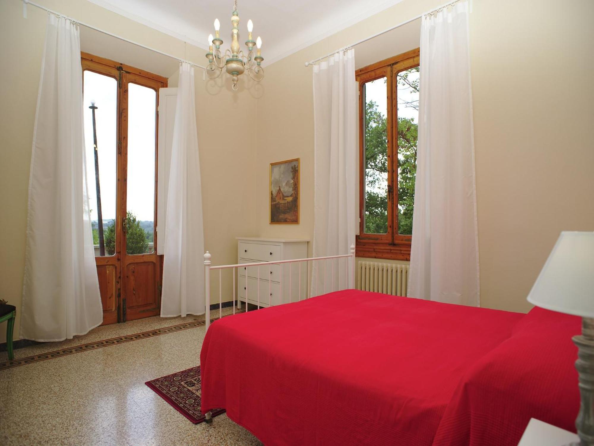 Lovely Holiday Home In Montefiridolfi With Hill View 외부 사진