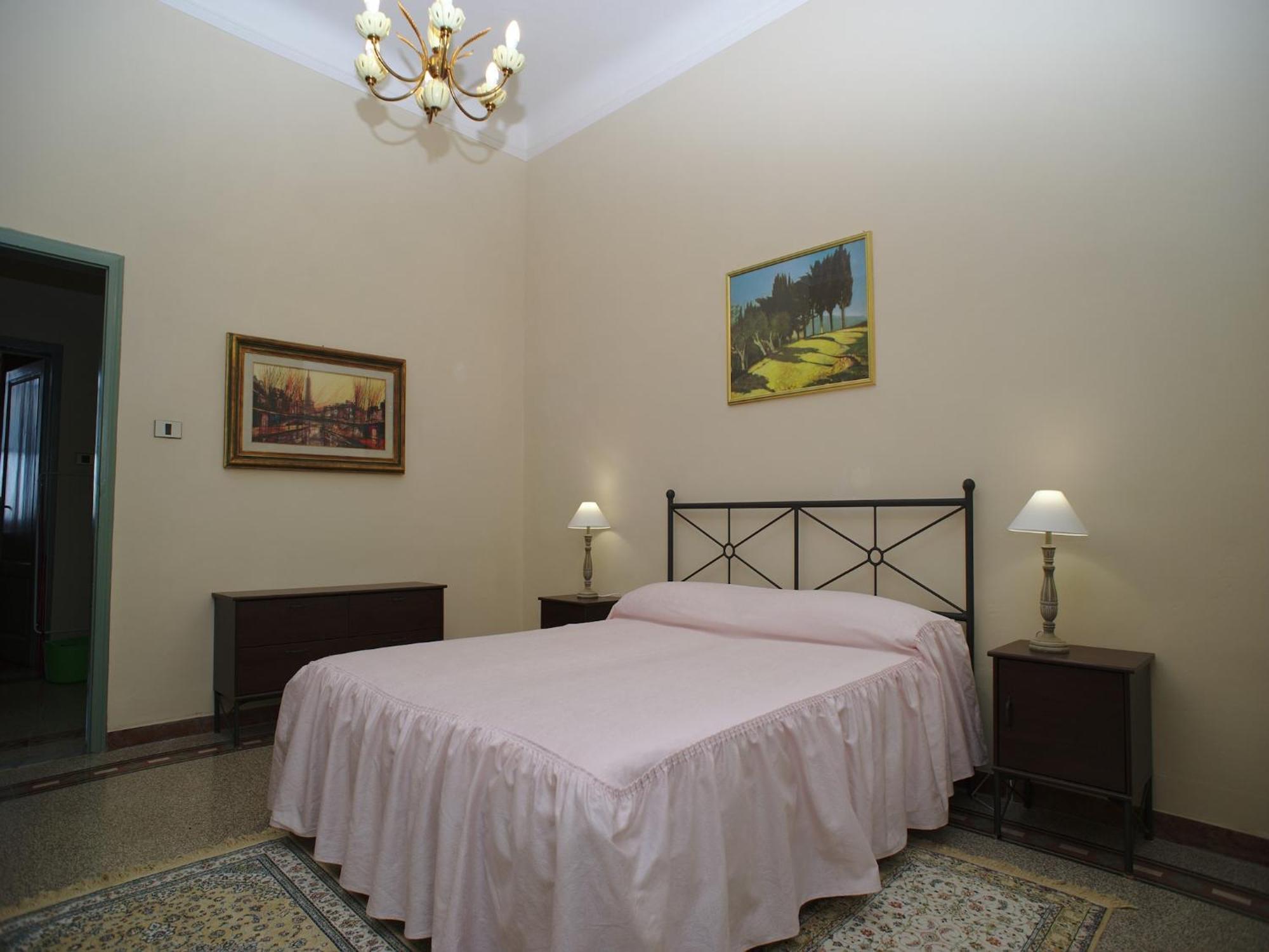 Lovely Holiday Home In Montefiridolfi With Hill View 외부 사진