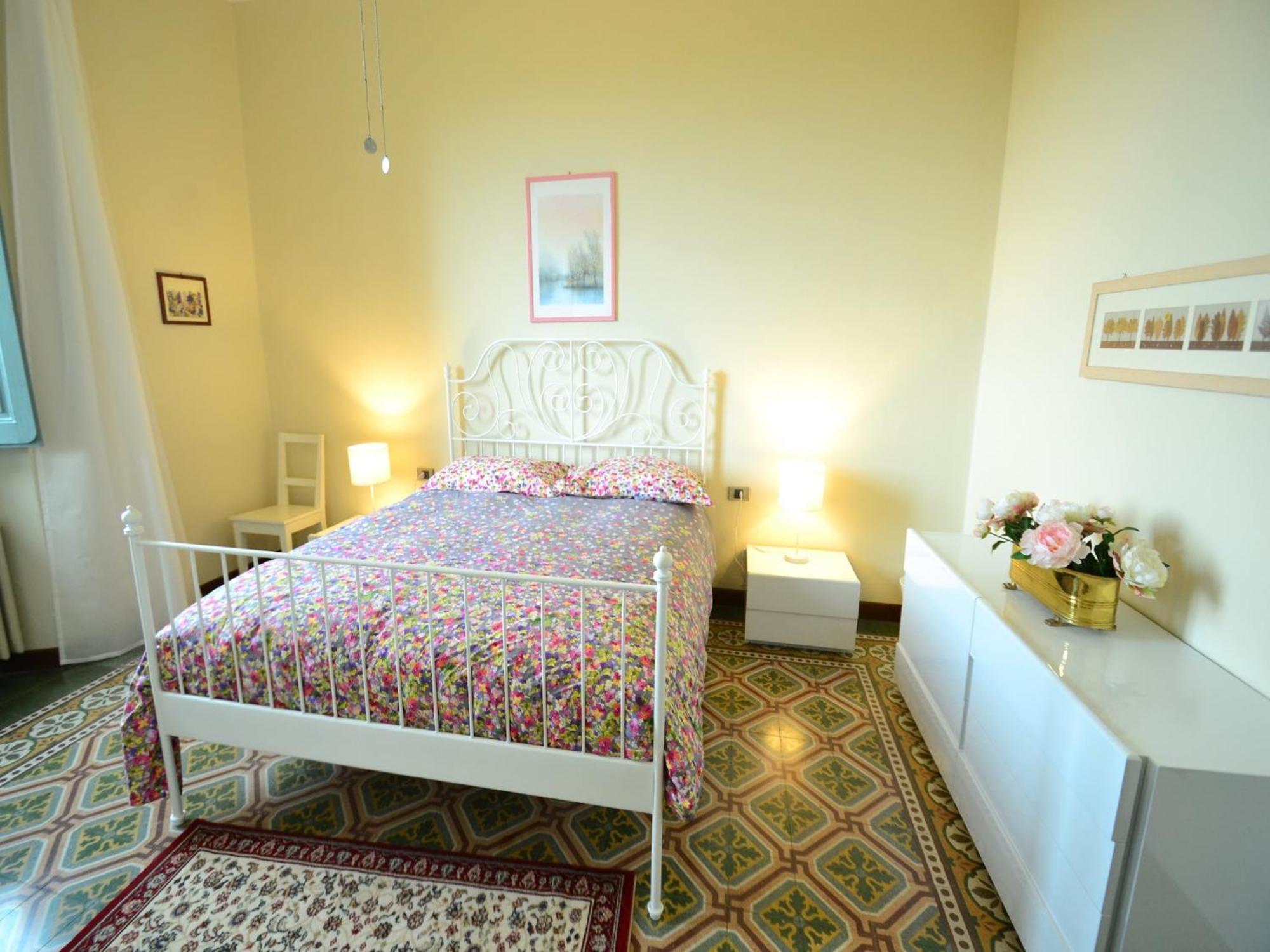 Lovely Holiday Home In Montefiridolfi With Hill View 외부 사진