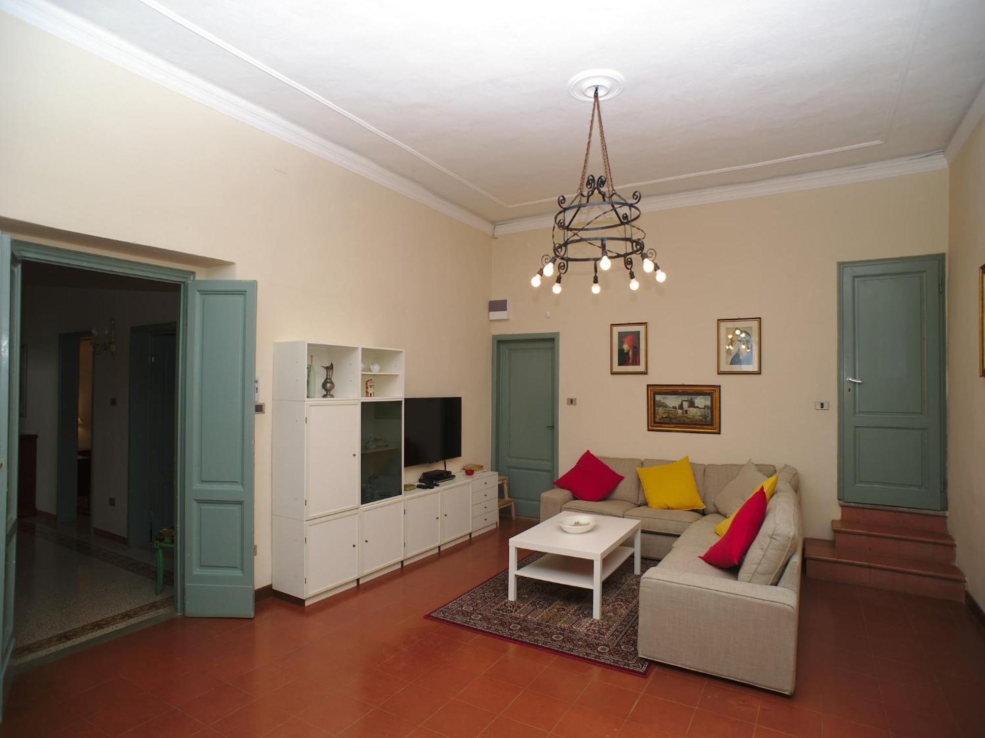 Lovely Holiday Home In Montefiridolfi With Hill View 외부 사진