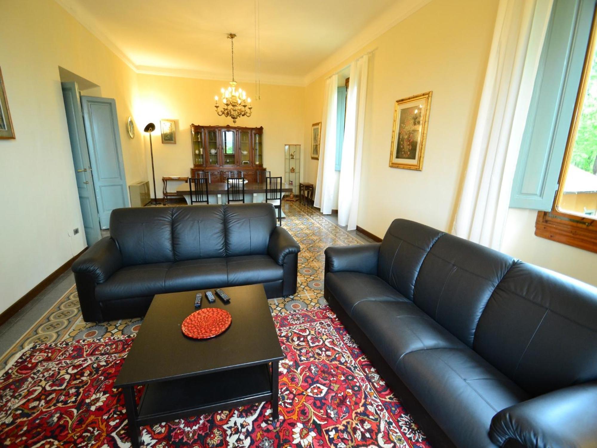 Lovely Holiday Home In Montefiridolfi With Hill View 외부 사진